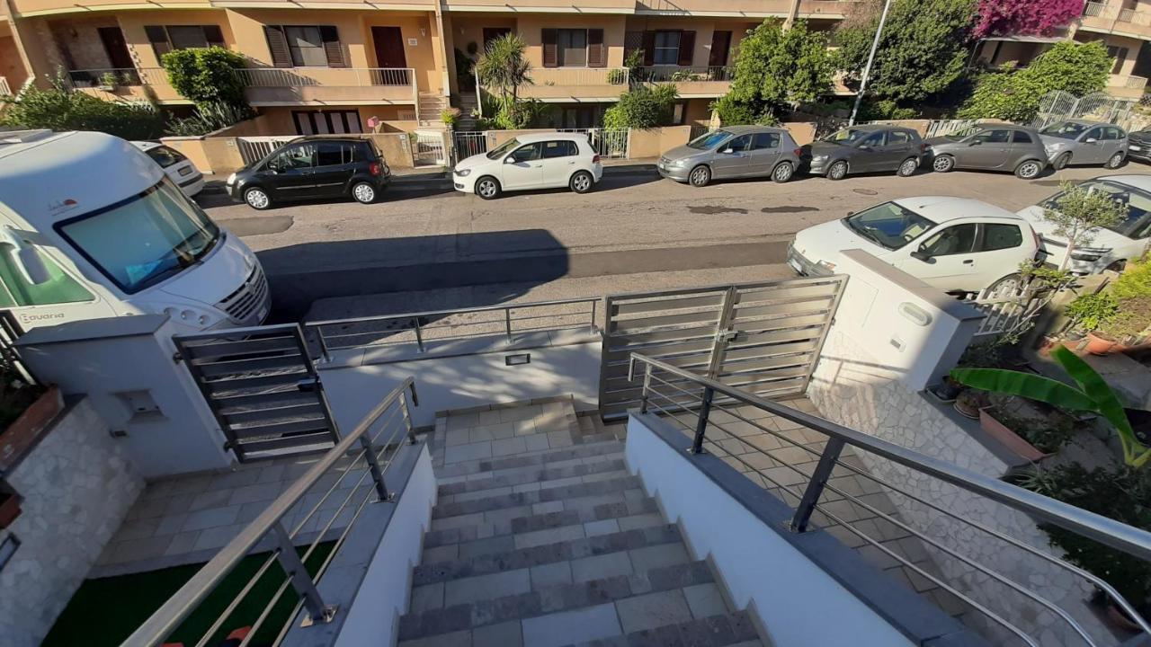 Oristano 5 Pers Appartamento Екстер'єр фото